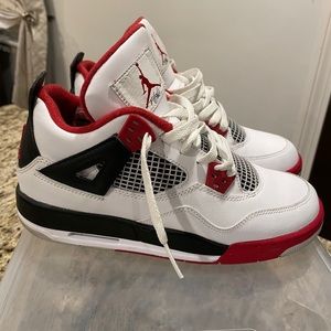 Jordan 4 - Fire Red